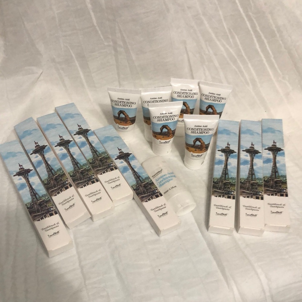 Travelwell Toiletries Travel Size Shampoo, Toothbrush & Toothpaste bundle of 15